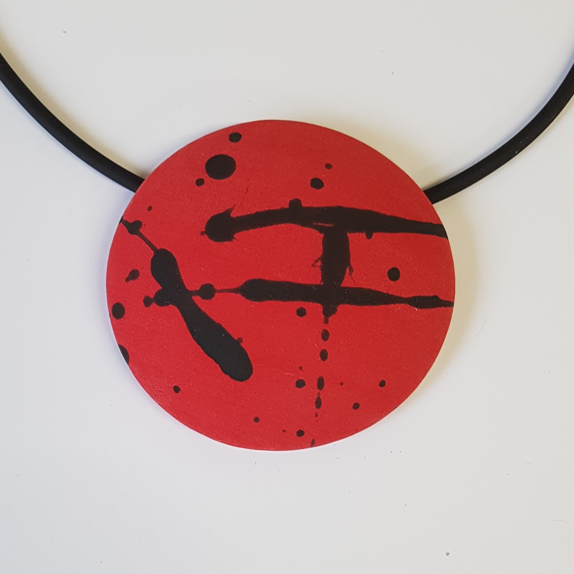 View Red pendant